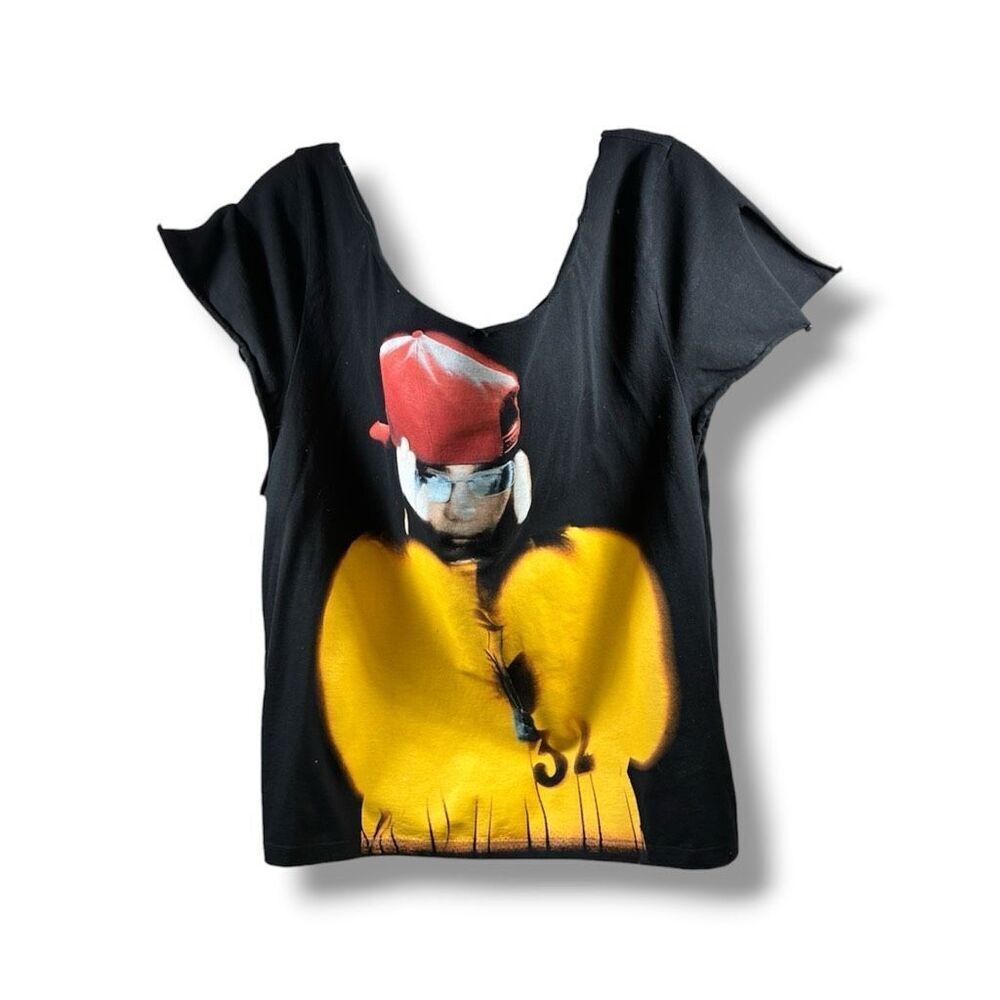 Billie Eilish Cap Sleeve Distressed Graphic Tee in Black Size XXL